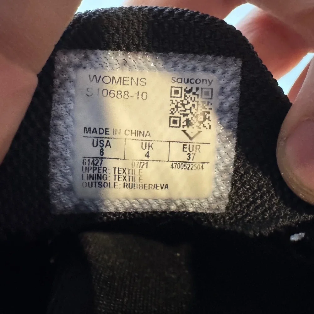 Saucony Endorphin Speed 2 Womens Running Shoes Black Size 6 Athletic‎ Sneakers